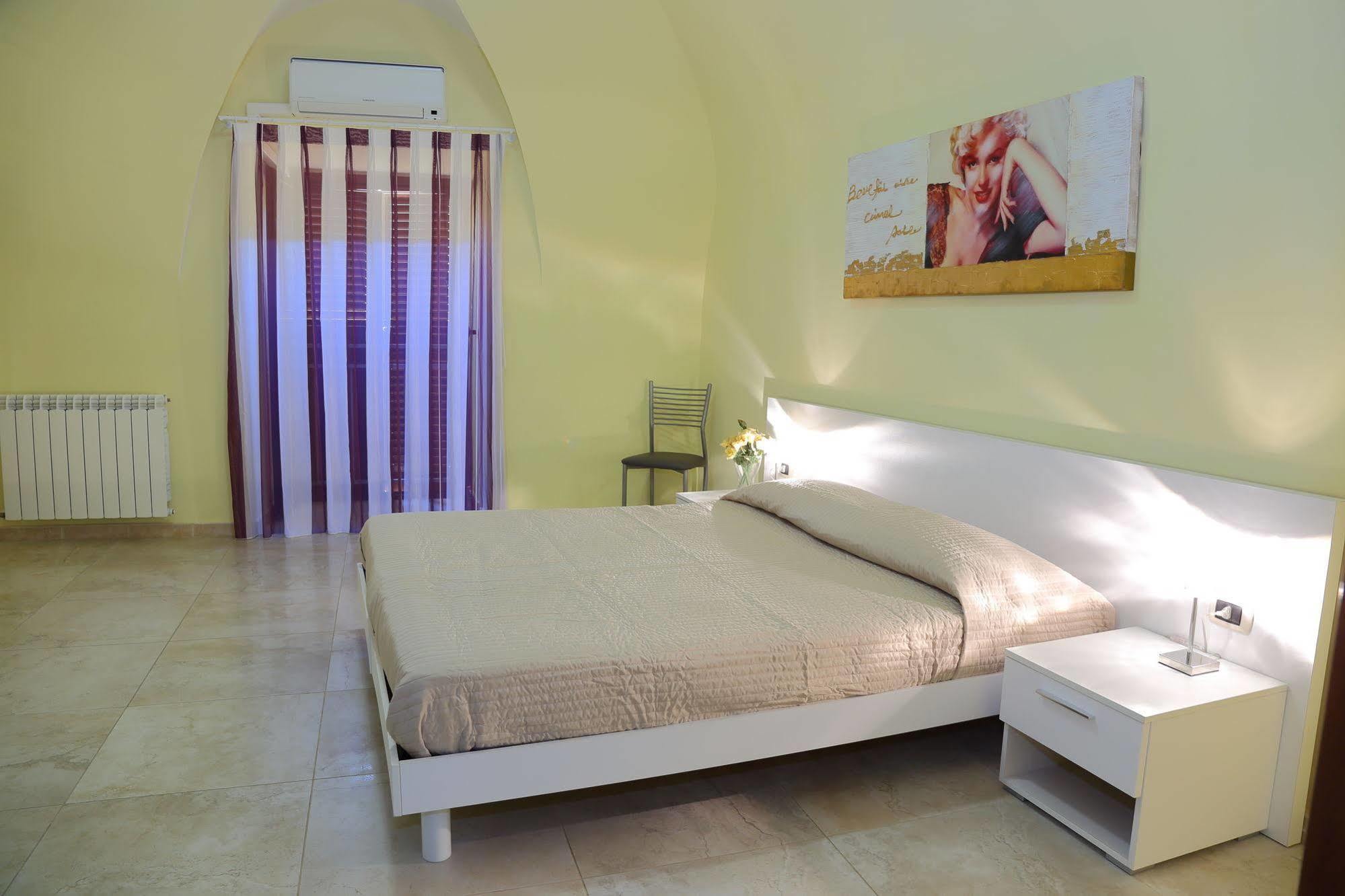 Four Rooms Agrigento Exterior photo